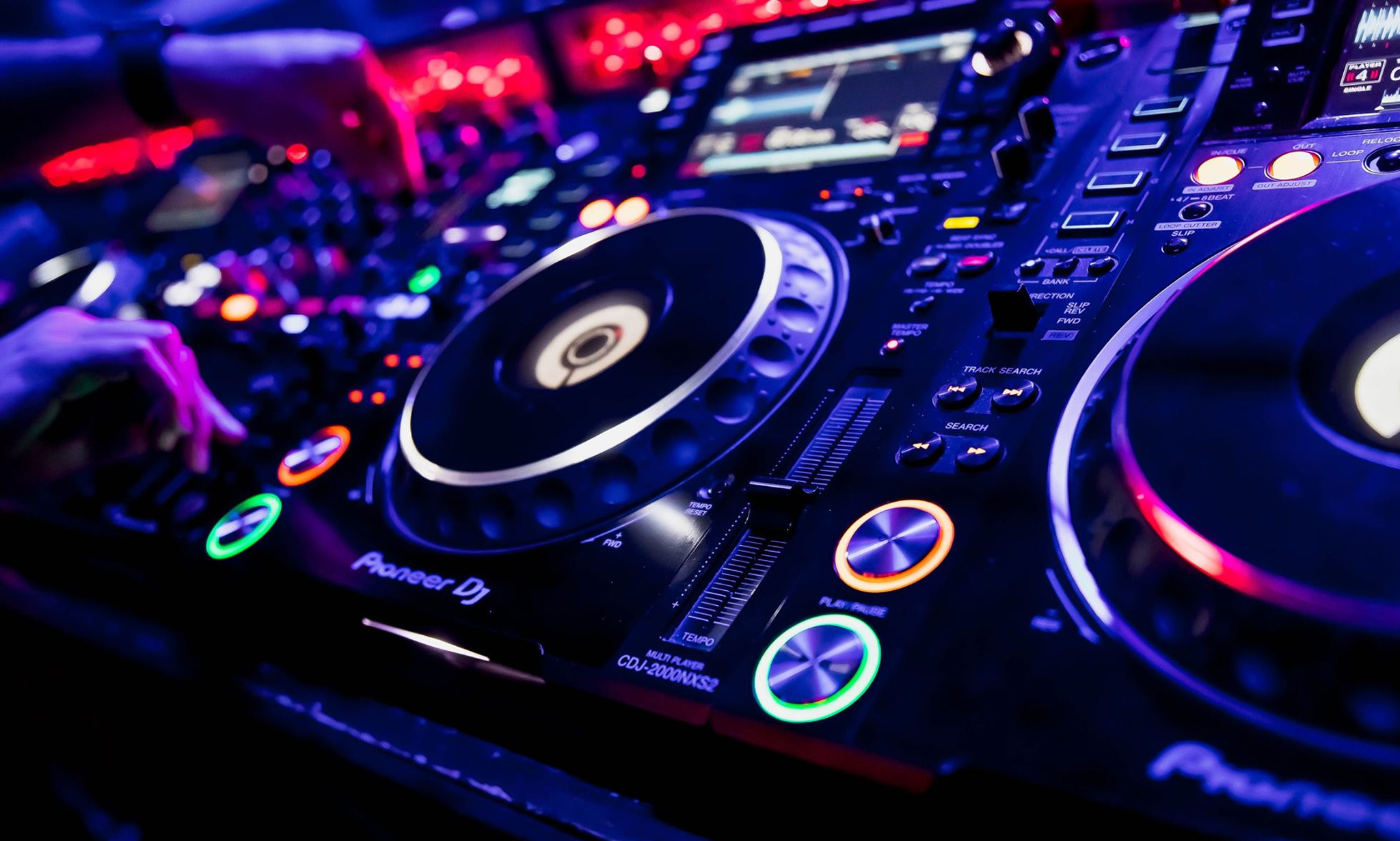 Latin Bars with Reggaeton in Barcelona